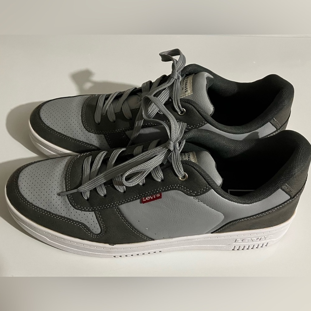 Levi's Sneakers- Men's 10